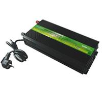 Měnič napětí DREAMPOWER DC-AC 12V/230V 600W s nabíječkou + UPS